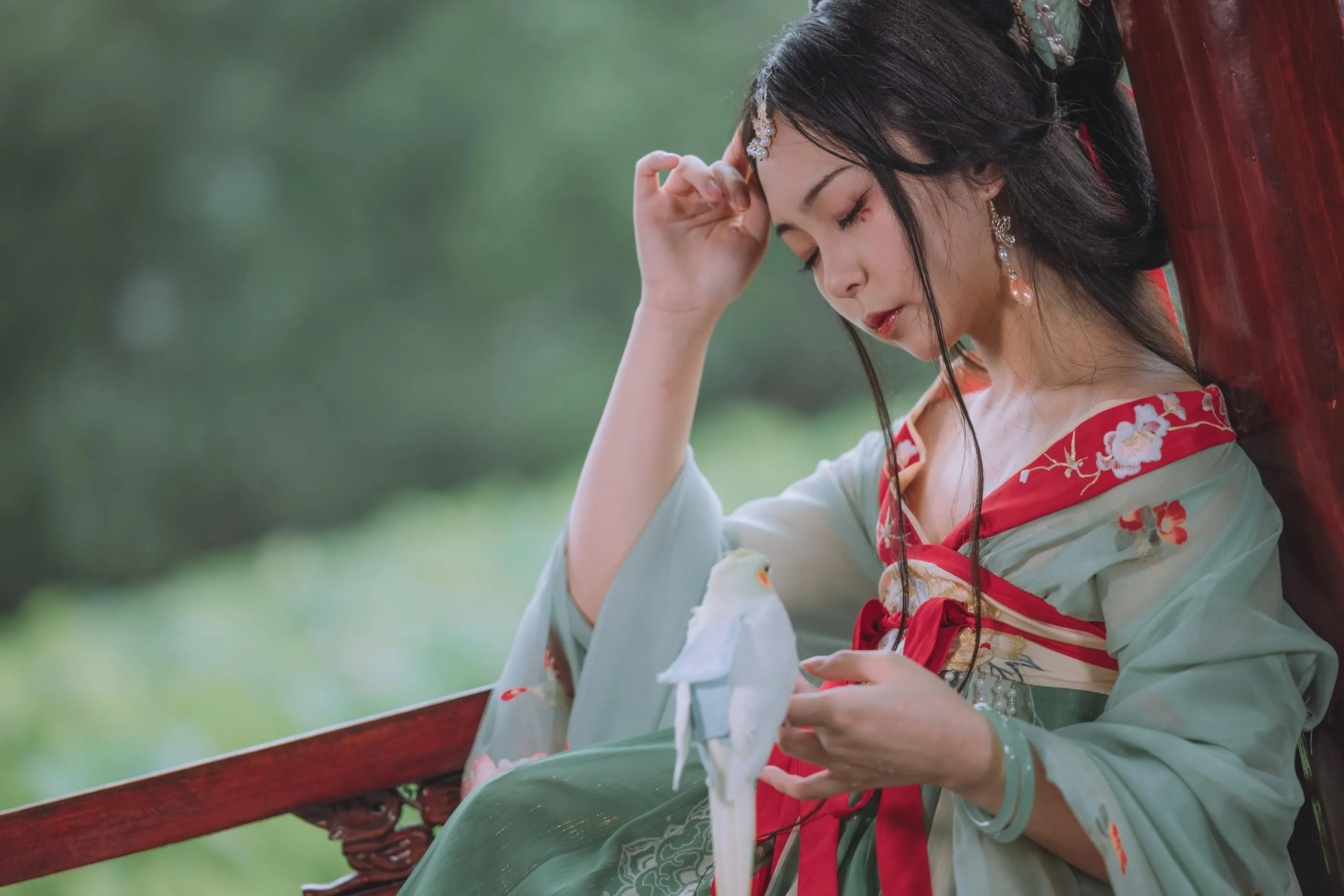 [YITUYU艺图语]2022.08.13 风荷举 阡墨红尘 [22P]插图8
